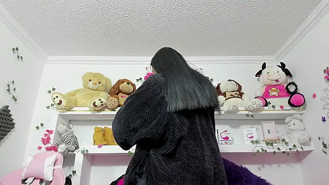 maira diazz online show from February 10, 2026, 11:58 am