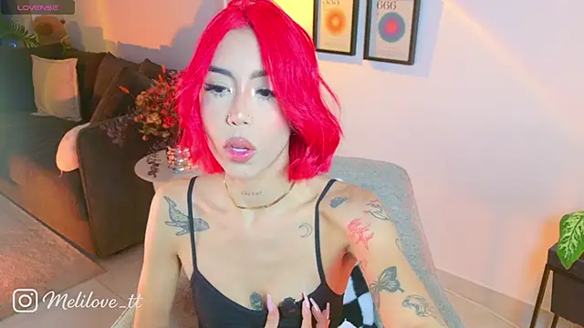 MelyTaylor  online show from May 4, 2026, 10:06 pm