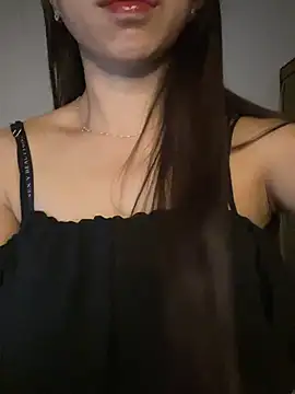 Mayly lucky2 online show from June 4, 2026, 10:05 pm