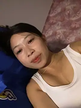 Mayly lucky2 online show from June 29, 2026, 2:17 pm