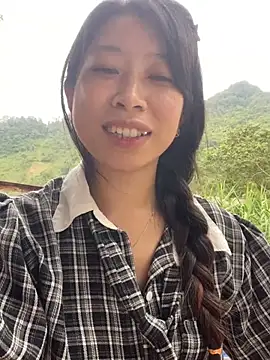 Mayly lucky2 online show from August 3, 2026, 9:04 am
