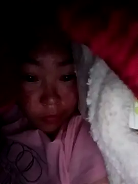 feli-00 online show from February 2, 2026, 11:47 pm