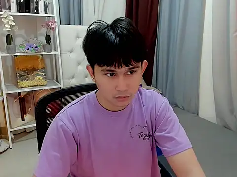 davincihugecock online show from March 11, 2026, 4:35 pm