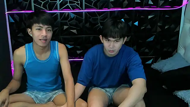 davincihugecock online show from March 16, 2026, 5:39 pm