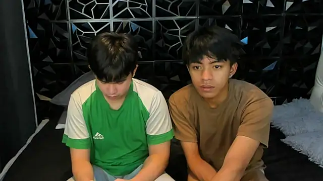 davincihugecock online show from March 19, 2026, 4:44 pm