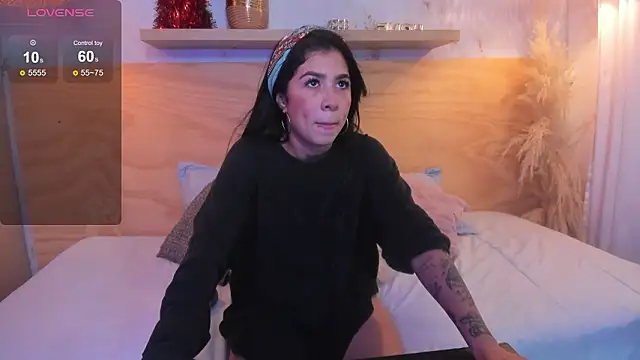 SamanthaKisss online show from January 17, 2026, 7:28 pm