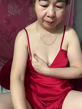 -Mery- online show from April 23, 2026, 8:13 am