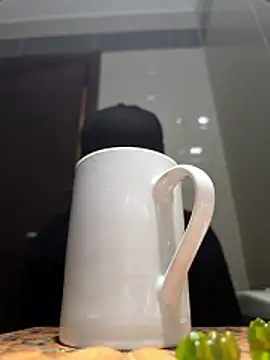 no snitch isoke online show from February 3, 2026, 9:53 pm