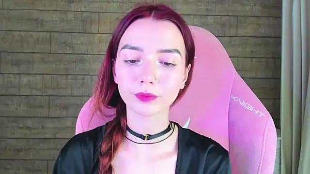 Snapshot of VanessaVienne chatting on June 22, 2026, 4:04 pm VanessaVienne online show from June 22, 2026, 4:04 pm
