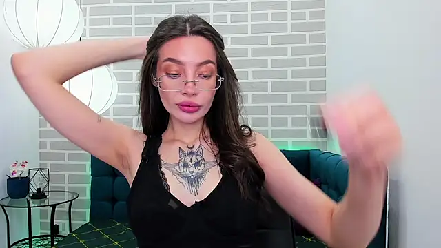 Snapshot of IvyDainty chatting on May 27, 2026, 1:57 am IvyDainty online show from May 27, 2026, 1:57 am