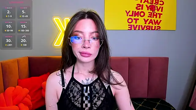 Snapshot of IvyDainty chatting on May 29, 2026, 1:25 am IvyDainty online show from May 29, 2026, 1:25 am