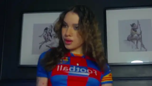 LiaVesper online show from January 19, 2026, 5:11 am