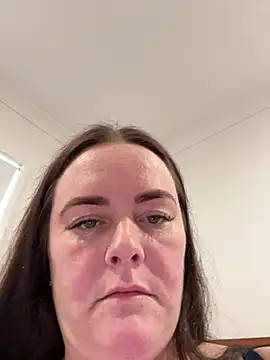 carinabro10 online show from July 22, 2026, 12:13 am