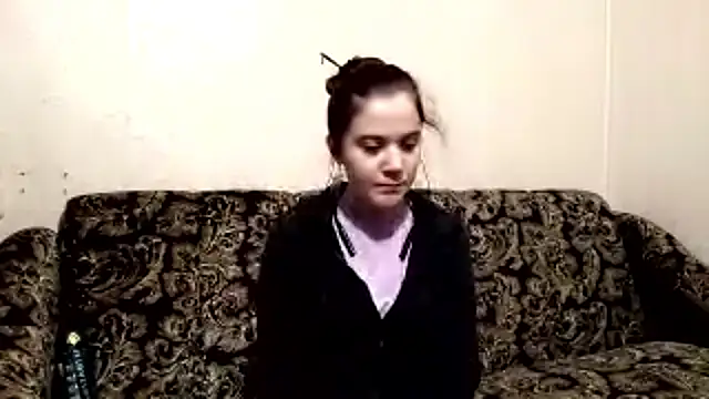 Snapshot of DominicaMullins chatting on February 2, 2026, 5:28 am DominicaMullins online show from February 2, 2026, 5:28 am