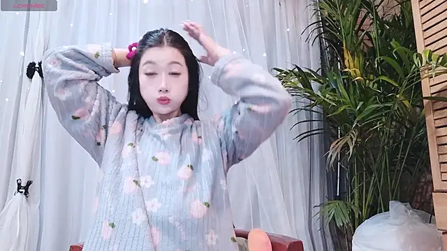 Snapshot of neinei_bao chatting on February 13, 2026, 2:07 am neinei bao online show from February 13, 2026, 2:07 am