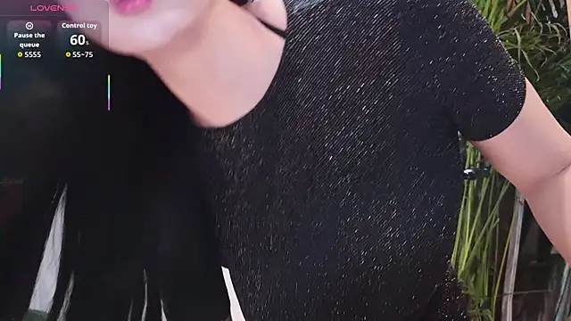 Snapshot of neinei_bao chatting on February 25, 2026, 6:56 am neinei bao online show from February 25, 2026, 6:56 am