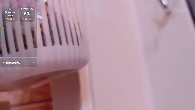 Snapshot of neinei_bao chatting on March 16, 2026, 5:24 am neinei bao online show from March 16, 2026, 5:24 am