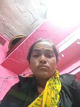 Snapshot of Sonam15884 chatting on February 12, 2026, 11:00 pm Sonam15884 online show from February 12, 2026, 11:00 pm