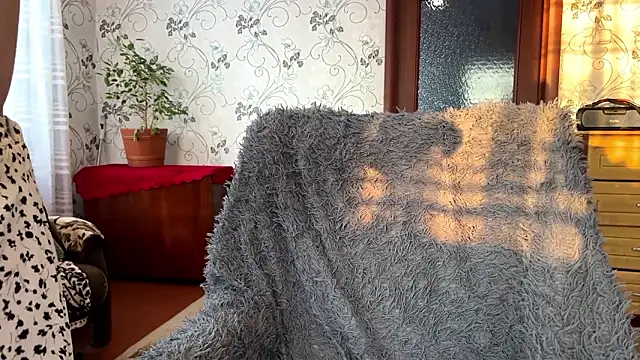 MichaelaStruckhoff online show from February 3, 2026, 6:22 am