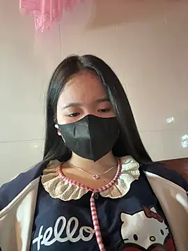 Gwen879 online show from January 14, 2026, 2:39 am