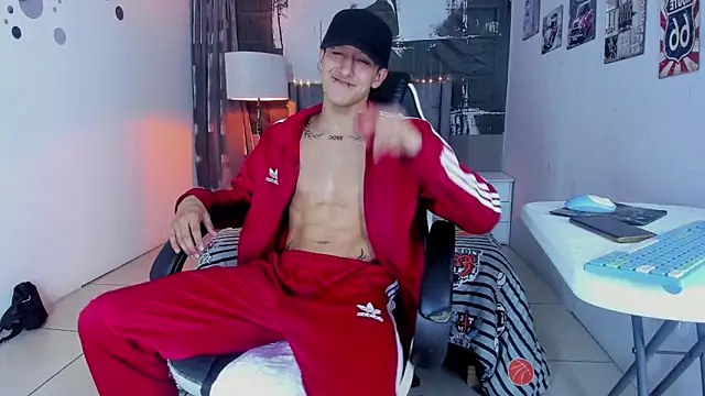 Snapshot of bruno_do_santos chatting on February 6, 2026, 3:00 am bruno do santos online show from February 6, 2026, 3:00 am