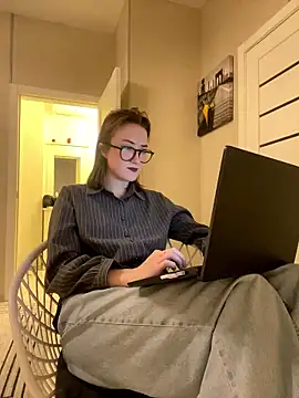 Snapshot of Persephone_Kore chatting on January 8, 2026, 5:37 pm Persephone Kore online show from January 8, 2026, 5:37 pm