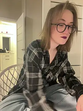 Snapshot of Persephone_Kore chatting on January 15, 2026, 7:17 pm Persephone Kore online show from January 15, 2026, 7:17 pm