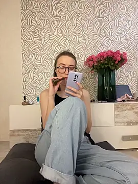 Snapshot of Persephone_Kore chatting on February 2, 2026, 5:00 pm Persephone Kore online show from February 2, 2026, 5:00 pm