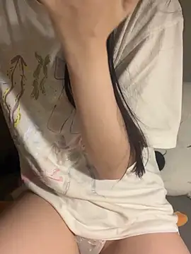 Linaa sexxy online show from May 9, 2026, 5:18 pm