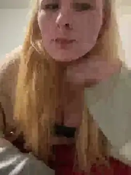 PurpleHazexx online show from February 18, 2026, 5:53 pm