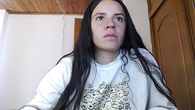 Shanel Lozano online show from April 24, 2026, 6:10 pm
