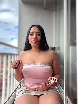 Veronica Wins  online show from June 18, 2026, 1:48 pm