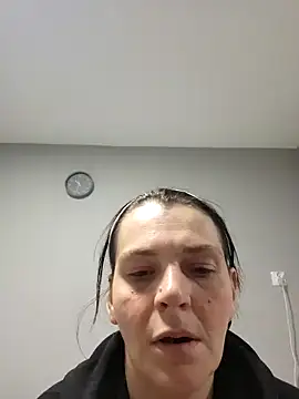 roksa2026 online show from May 5, 2026, 8:33 am