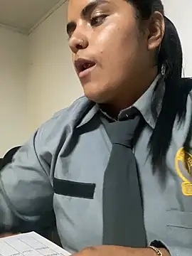 Isabel 3 online show from February 5, 2026, 1:54 am