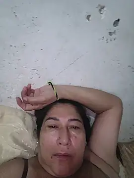 PatriciaGrajales online show from June 17, 2026, 1:23 pm