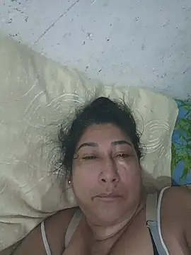 PatriciaGrajales online show from June 22, 2026, 1:40 am