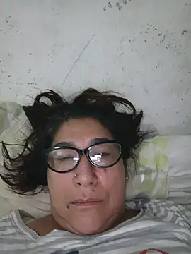 PatriciaGrajales online show from July 9, 2026, 1:04 pm