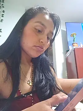 LunaRouuse  online show from June 15, 2026, 10:23 pm