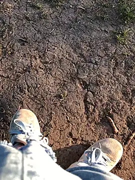 midnight ballerina  online show from May 8, 2026, 8:25 pm