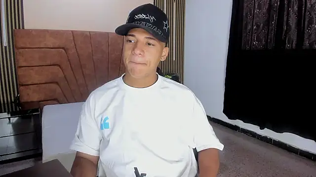 MATHY ROBERT online show from February 3, 2026, 7:52 pm