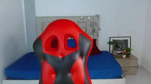 Axel fox77 online show from January 16, 2026, 11:09 pm