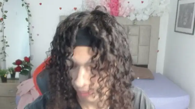 Snapshot of Axel_fox77 chatting on May 31, 2026, 1:03 am Axel fox77 online show from May 31, 2026, 1:03 am