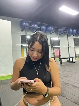 Snapshot of Carita_traviesa4 chatting on March 7, 2026, 5:15 am Carita traviesa4 online show from March 7, 2026, 5:15 am