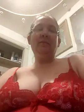 wetMoneybags online show from February 8, 2026, 6:06 am