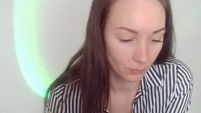 Novalyna online show from February 26, 2026, 11:31 am