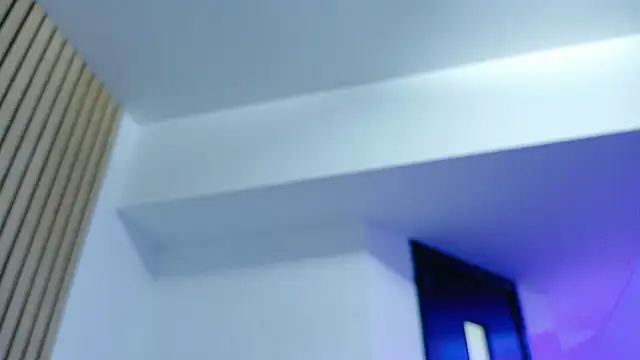 EvelinHill online show from March 22, 2026, 5:11 am