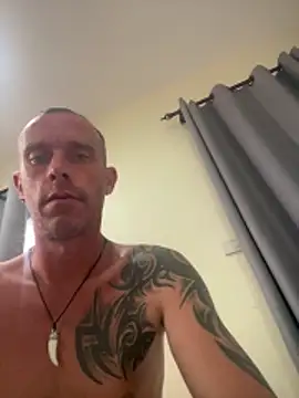 sexytony82 online show from January 18, 2026, 8:51 am