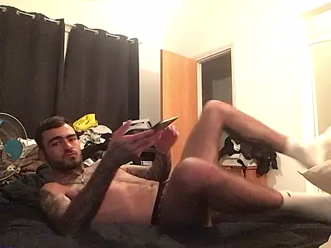 Snapshot of jacobsex221 chatting on May 13, 2026, 11:33 pm jacobsex221 online show from May 13, 2026, 11:33 pm
