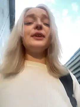 aka Blonde online show from May 8, 2026, 12:43 pm