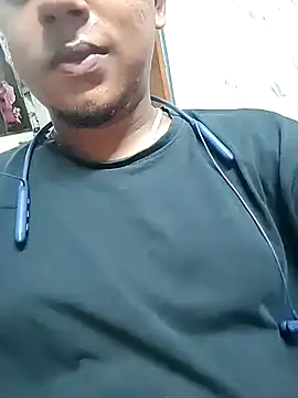 naught cyple69 online show from June 25, 2026, 3:27 pm